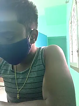 Snapshot of handsome_blg_tam chatting on 11-26-25, 05:52 handsome blg tam online show from 11-26-25, 05:52