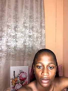 Caramel102004 online show from 10-15-25, 05:57