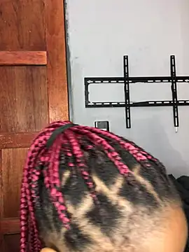 Caramel102004 online show from 03-18-26, 09:45