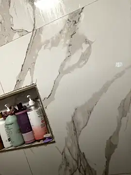 Snapshot of Moisesjrtapia chatting on 10-11-25, 05:28 Moisesjrtapia online show from 10-11-25, 05:28