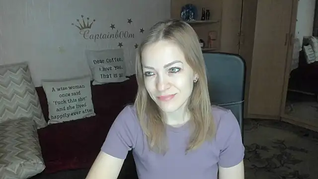 Tiffany Bates online show from 12-03-25, 03:25