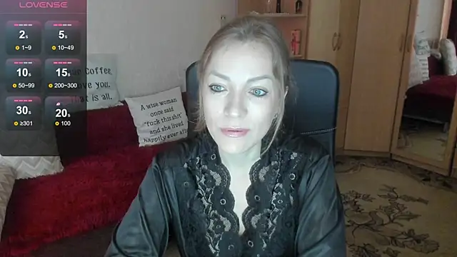 Snapshot of Tiffany_Bates chatting on 05-29-26, 08:01 Tiffany Bates online show from 05-29-26, 08:01