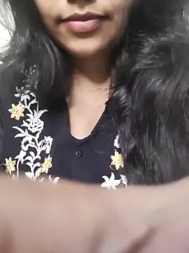 Snapshot of Miss_Rose__ chatting on 09-30-25, 04:12 Miss Rose   online show from 09-30-25, 04:12