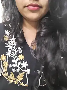 Snapshot of Miss_Rose__ chatting on 10-11-25, 02:59 Miss Rose   online show from 10-11-25, 02:59