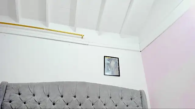 Snapshot of melevansxs chatting on 11-04-25, 08:30 melevansxs online show from 11-04-25, 08:30