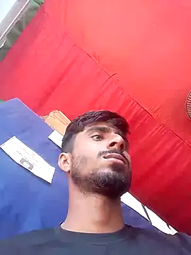 Snapshot of LesserUpset chatting on 11-18-25, 03:56 LesserUpset online show from 11-18-25, 03:56