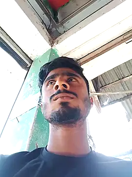 Snapshot of LesserUpset chatting on 11-20-25, 04:56 LesserUpset online show from 11-20-25, 04:56