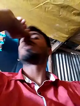 Snapshot of LesserUpset chatting on 12-16-25, 05:23 LesserUpset online show from 12-16-25, 05:23