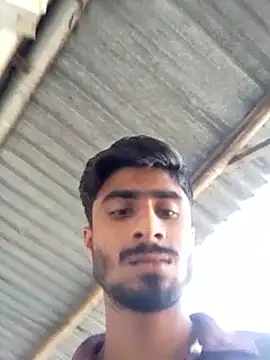 Snapshot of LesserUpset chatting on 12-18-25, 03:56 LesserUpset online show from 12-18-25, 03:56