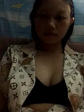 Snapshot of khatvong chatting on 10-12-25, 04:28 khatvong online show from 10-12-25, 04:28