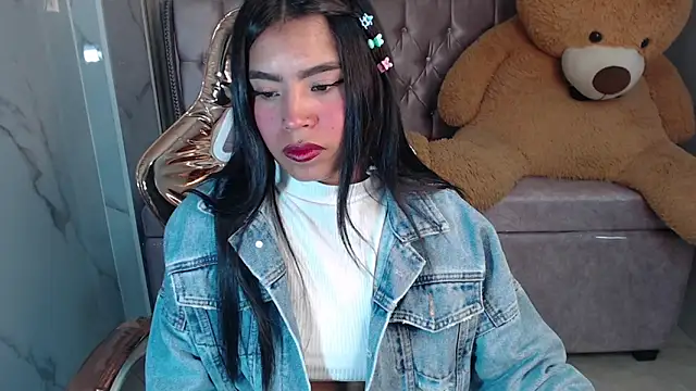 Celeste2 b online show from 10-22-25, 01:00