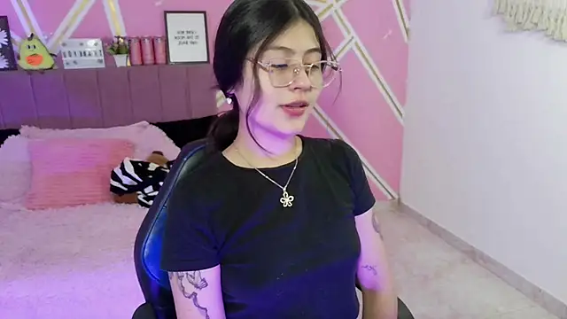 isa bunny18 online show from 03-06-26, 08:16