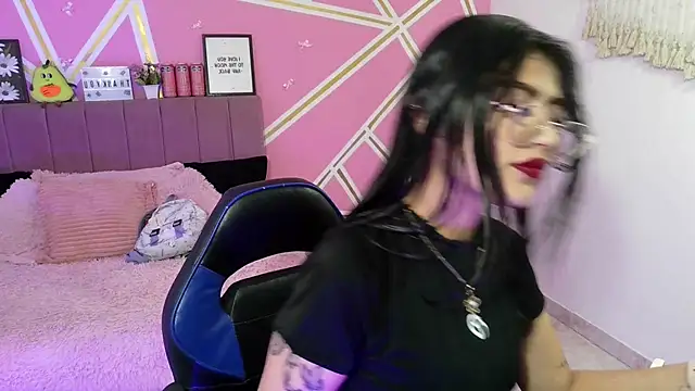 isa bunny18 online show from 03-09-26, 10:47