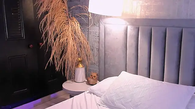 EmmaBlossom online show from 04-26-26, 12:36