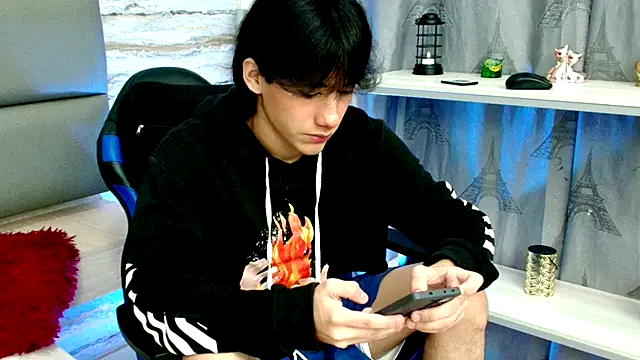 Lovers 21 online show from 11-10-25, 03:16