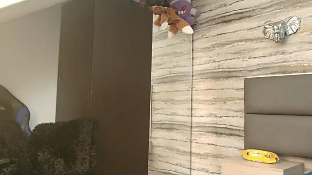 Lovers 21 online show from 02-13-26, 03:35