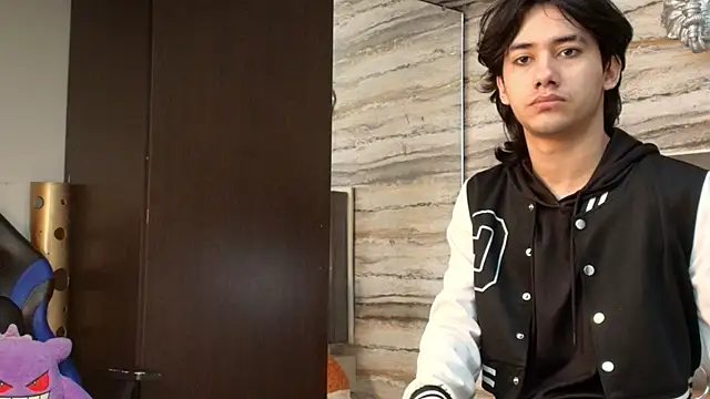 Lovers 21 online show from 03-24-26, 03:55