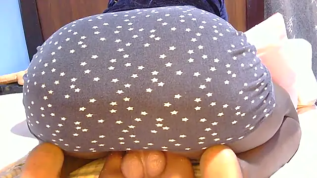 SpiceySnack online show from 03-12-26, 03:29