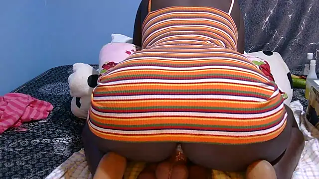 SpiceySnack online show from 04-28-26, 02:21