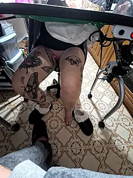 candymaxxx online show from 11-20-25, 06:40