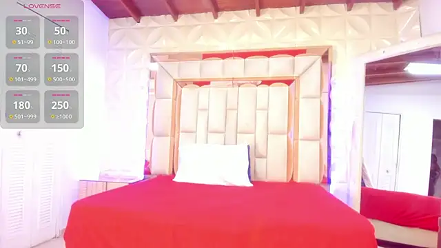 Sarah Adamss online show from 03-01-26, 12:18