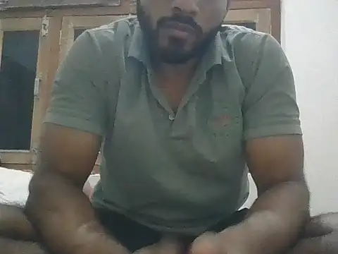 Snapshot of Raw12499 chatting on 11-30-25, 05:28 Raw12499 online show from 11-30-25, 05:28