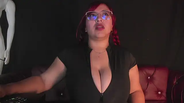 skarlet miller  online show from 06-12-26, 11:31