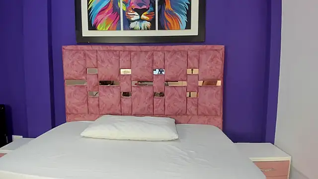 abella lov online show from 12-19-25, 12:12