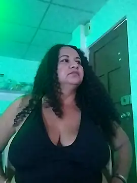 MEYBELLATINA online show from 04-11-26, 10:14