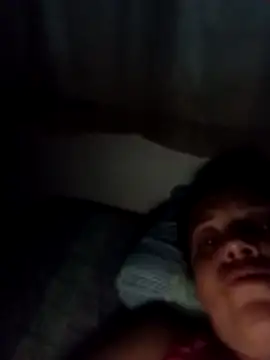 Snapshot of Crisribeiro chatting on 10-29-25, 01:41 Crisribeiro online show from 10-29-25, 01:41