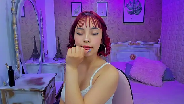 Megane whitte online show from 09-30-25, 03:55