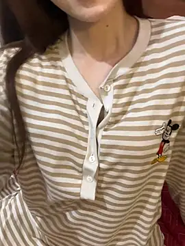 Quynhbabysexy online show from 03-27-26, 06:08