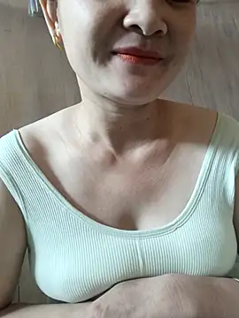 Paul-paul11 online show from 10-23-25, 01:05