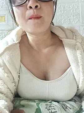 Paul-paul11 online show from 12-17-25, 12:05