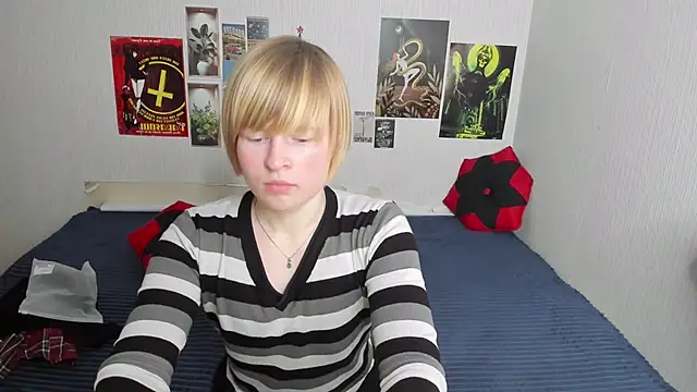 Cattie w  online show from 03-24-26, 01:10