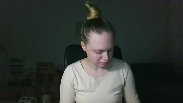 Cynoraye online show from 03-11-26, 08:15