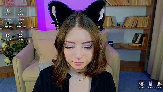  Amelia Shine  online show from 11-28-25, 02:36