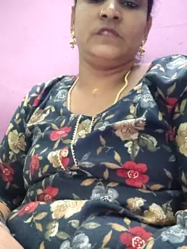 navyasree143 online show from 10-01-25, 03:51