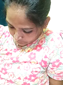 navyasree143 online show from 11-12-25, 02:01