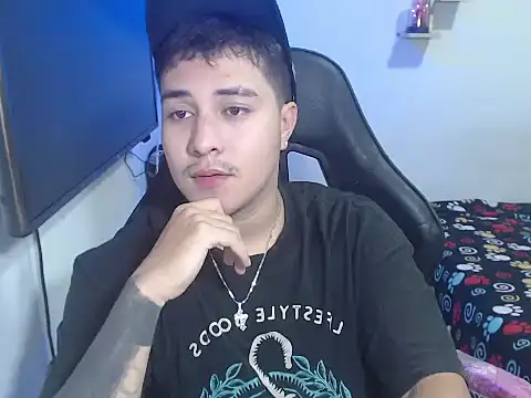 loki32men online show from 10-11-25, 05:17