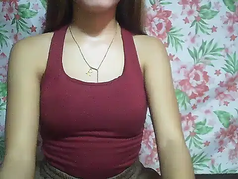 Snapshot of SweetPussie18x chatting on 10-04-25, 11:30 SweetPussie18x online show from 10-04-25, 11:30