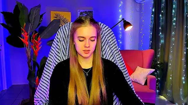 JuneWoods online show from 02-05-26, 07:24