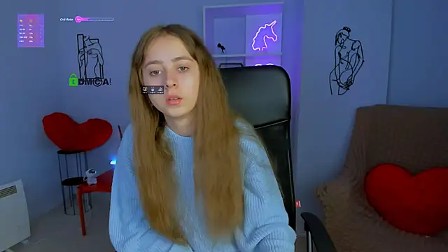 Snapshot of rebecca_smile chatting on 10-13-25, 05:51 rebecca smile online show from 10-13-25, 05:51