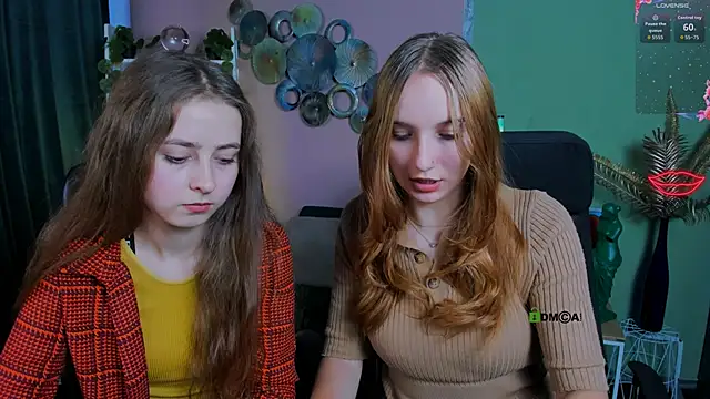 Snapshot of rebecca_smile chatting on 10-14-25, 12:50 rebecca smile online show from 10-14-25, 12:50