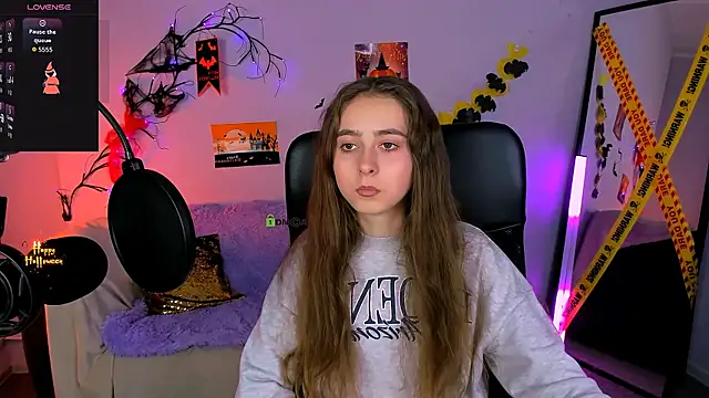 Snapshot of rebecca_smile chatting on 11-03-25, 01:23 rebecca smile online show from 11-03-25, 01:23