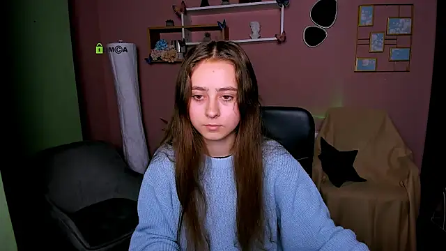 Snapshot of rebecca_smile chatting on 11-19-25, 06:57 rebecca smile online show from 11-19-25, 06:57