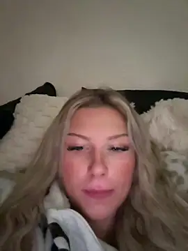 blondeeee online show from 04-04-26, 02:36