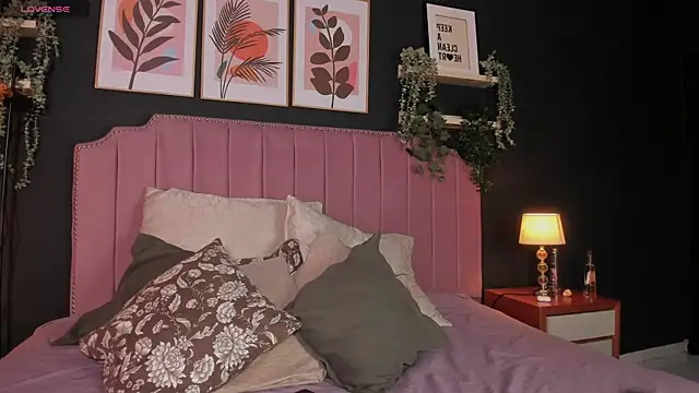 Violeta dh online show from 12-22-25, 12:57