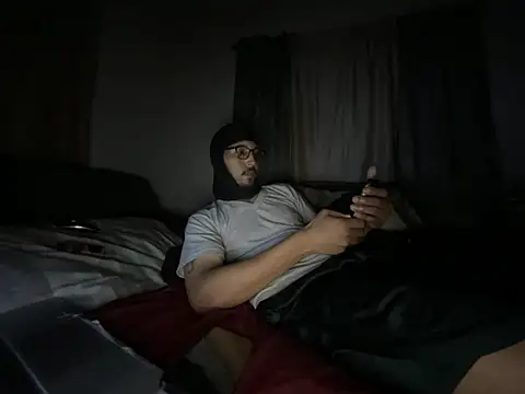 ThrowedWorldWide online show from 04-14-26, 07:03