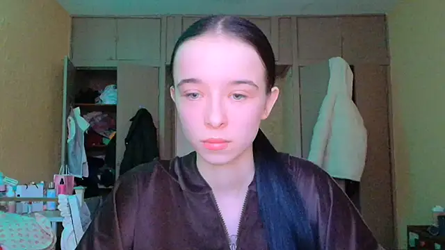 Emilia Light online show from 03-05-26, 07:26